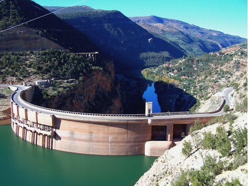 سدود بلاد العرب سدود في المغرب العربي سياسة ممتدة لتنمية العرض المائي 2 عالم عربي