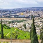 المسجد الاقصى في القدس الشريف .